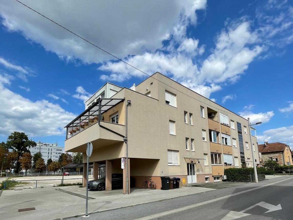 Lipa Apartment Zagreb Eksteriør bilde